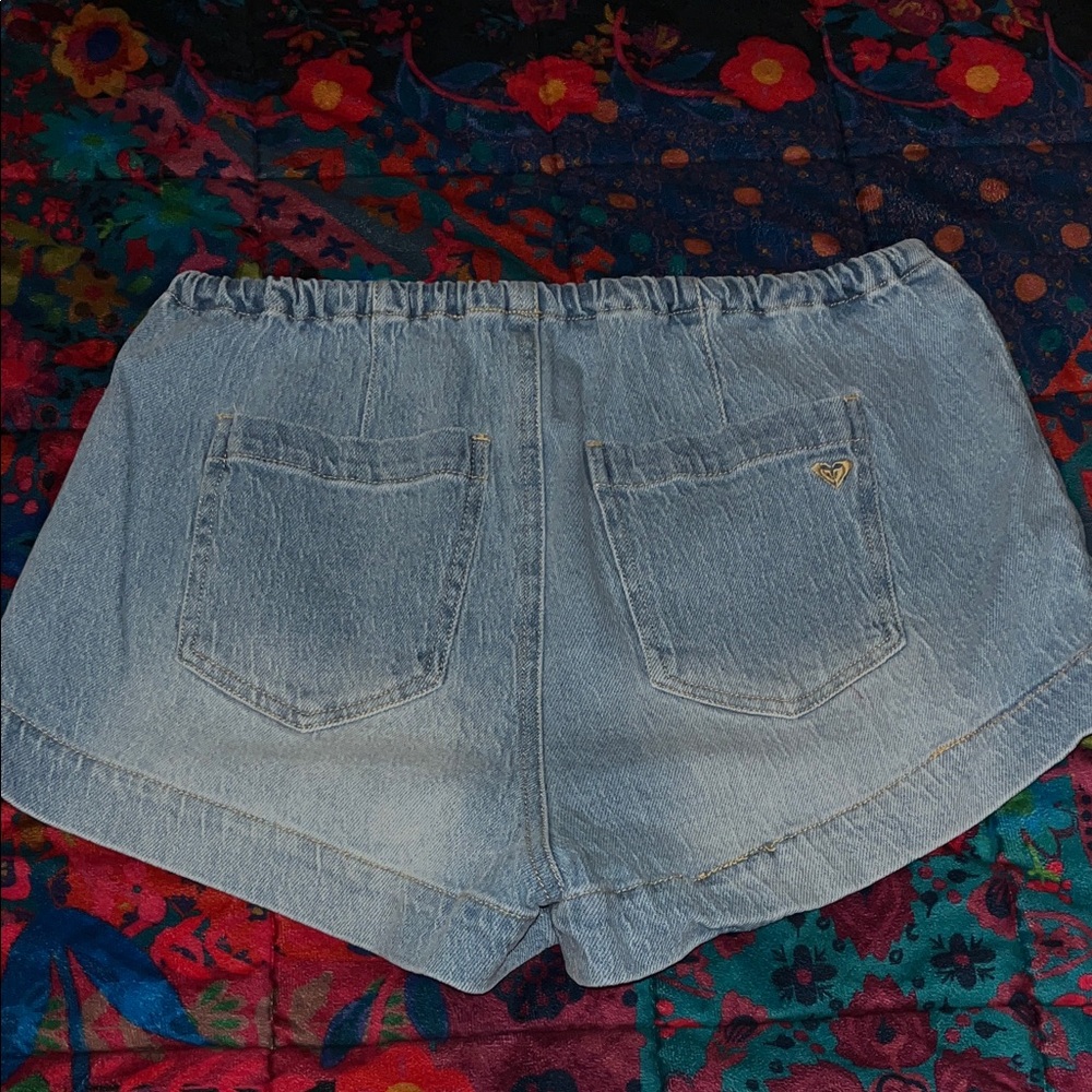 NWT ROXY Cotton Blend Light Blue Summery Jean Shorts with Drawstring Size S - Picture 9 of 12